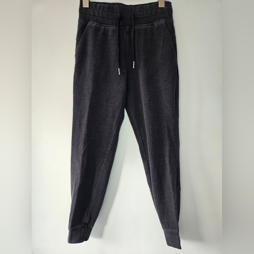 Lululemon Warm Down Jogger,  sz4